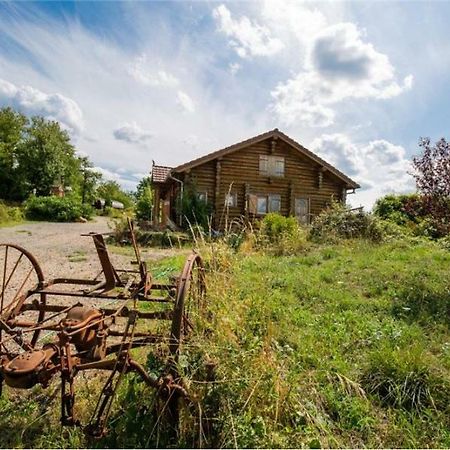 Le Chalet Du Chemin Et Sa Roulotte Berviller-en-Moselle Exteriér fotografie